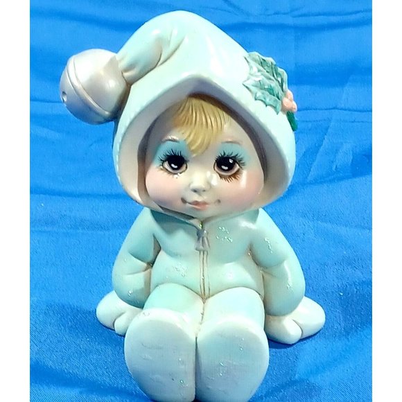 Ceramic Hand Painted Baby Toddler Snow Bunny Suit Shelf Sitter Statue Fi… - Picture 5 of 10